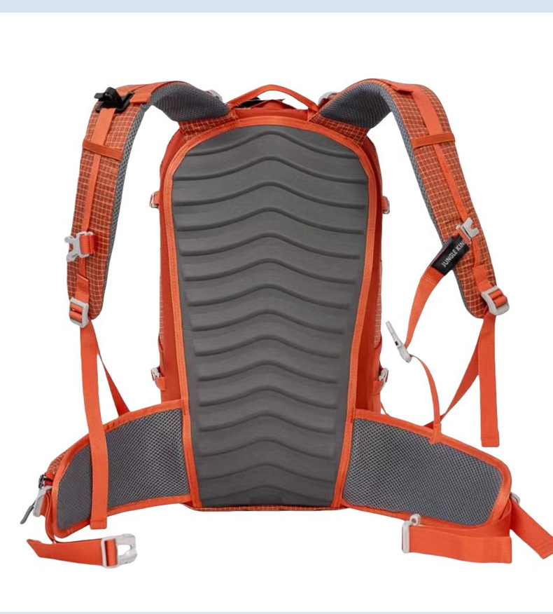 JUNGLE KING 30L Mountaineering - Outdoor Adventure Activities recension och pris